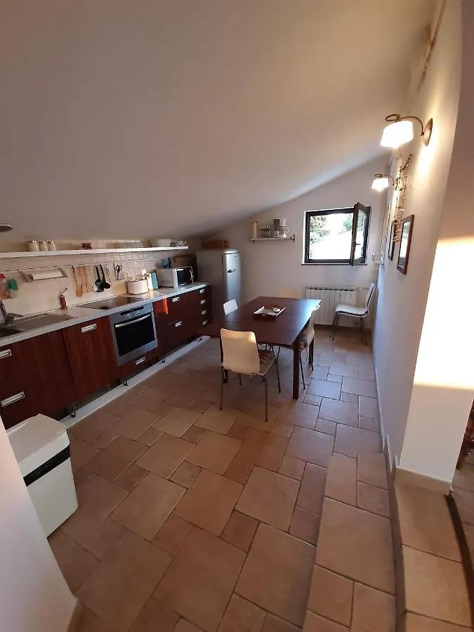 Nice, Cosy Studio Apartment With Shared Outdoor Pool Banjole